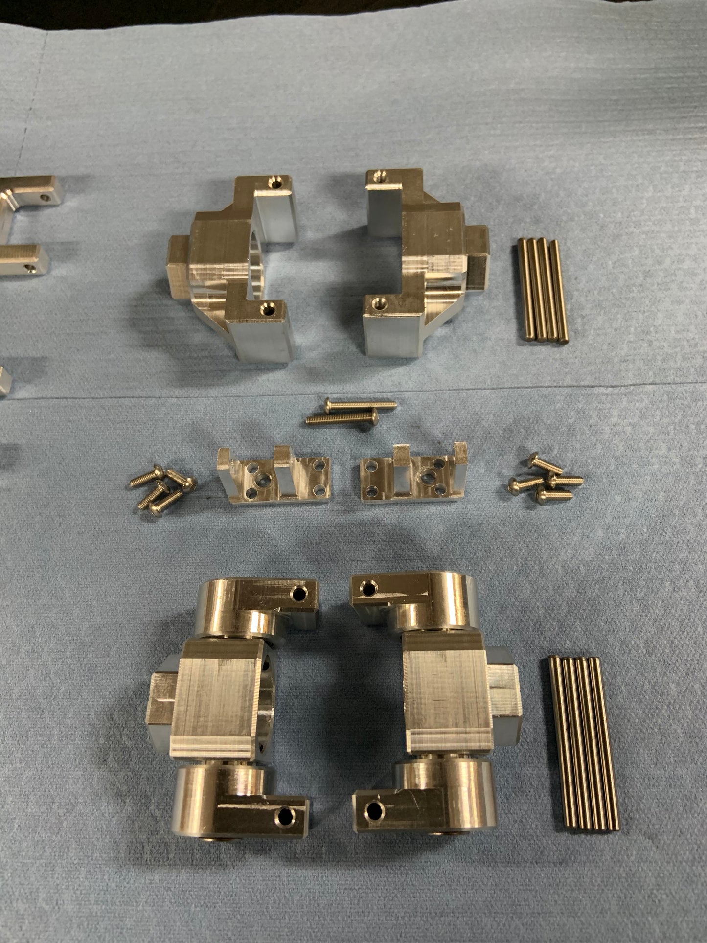 Front and Rear Knuckle Kit for Max