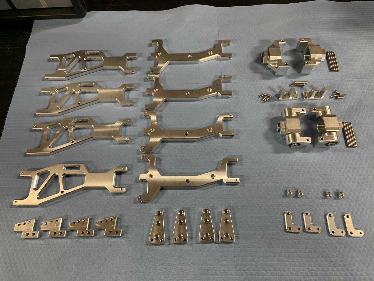 Quatro Suspension Kit